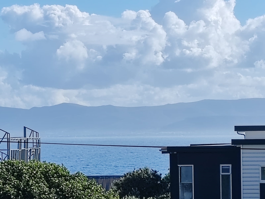 3 Bedroom Property for Sale in De Kelders Western Cape